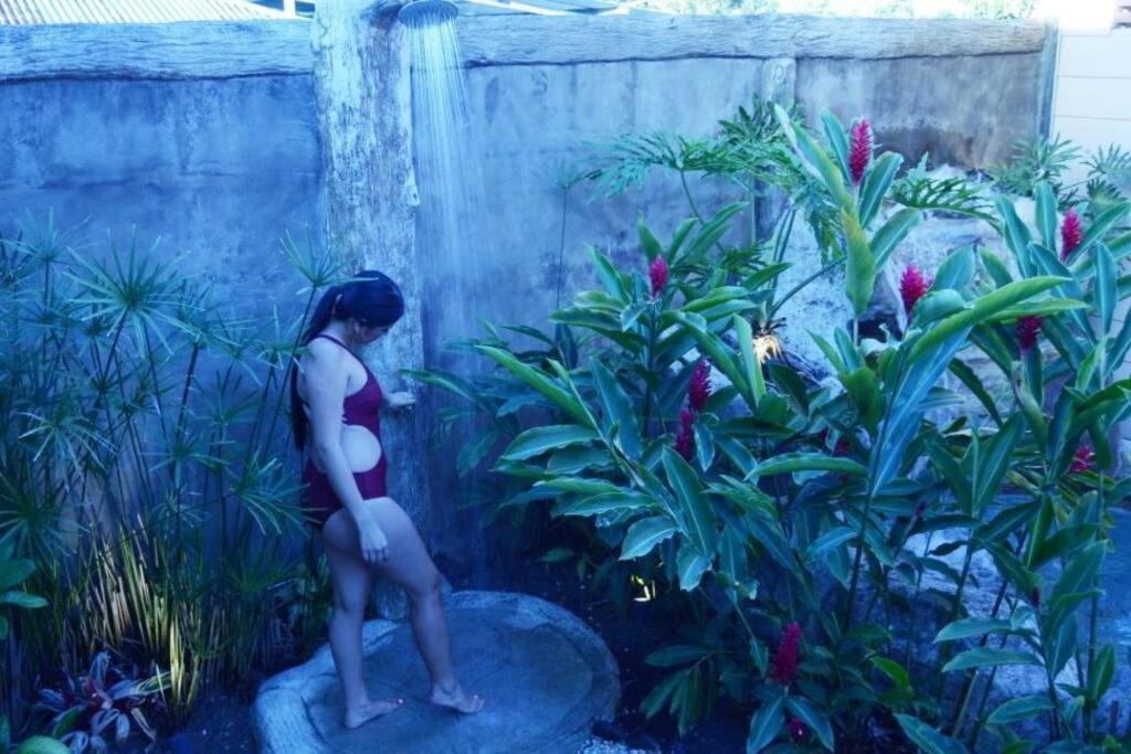 Elegant Villa In La Fortuna With Spacious Backyard Plus Very Private Pool & Parking Экстерьер фото